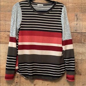 New light weight striped sweater